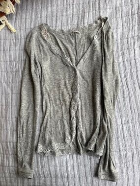 Free people long sleeve gray XS